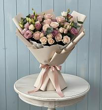 Букет цветов из:  Розы и Лизиантусы в Муром