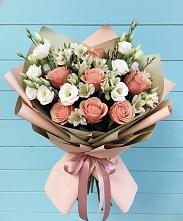 Букет цветов из:  Розы, Альстромерии и Лизиантусы в Муром