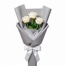 Букет 3 белые розы в Муром