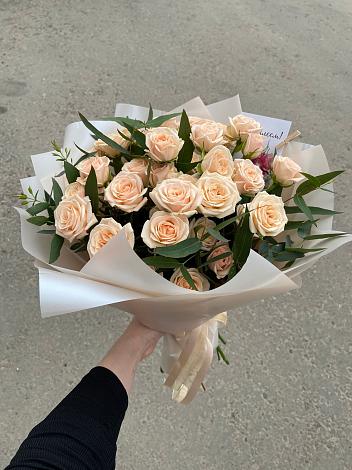 Букет Кремовые розы Латте в Муром