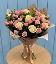 Букет цветов из:  Розы в Муром